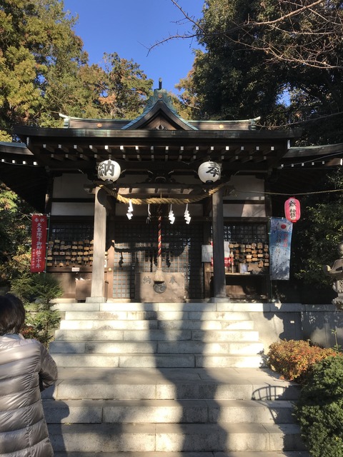 F0E5F2F0-C350-4DC0-A2CA-658EE67ABEC1