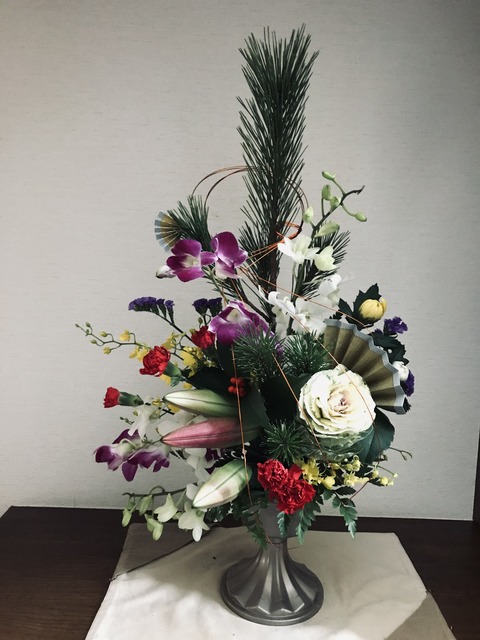 A9EBBD85-4592-4A85-B4D0-BDA6802E7F0D