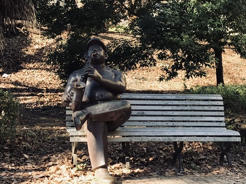 92127D65-DDF8-413B-919F-6A7E5A866241