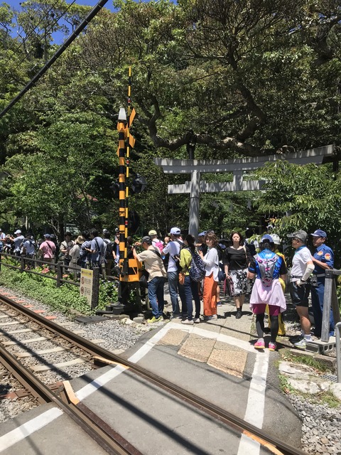 7AB1916E-C82C-4557-B783-8AF99210F2F7