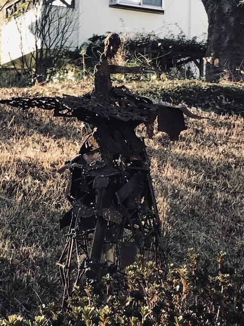 CB632E3D-DD33-4480-A06B-B1649E005DFC