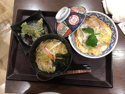 51F02D5C-36BF-4E85-B880-25D9D9AD32A6