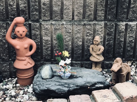 7B81AFB4-0129-4A3E-BAD4-3CB5AA8F0A7C