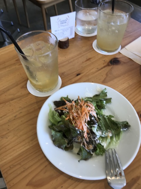 F0EE89BB-5475-4FD4-B2EF-BB649937C1A4