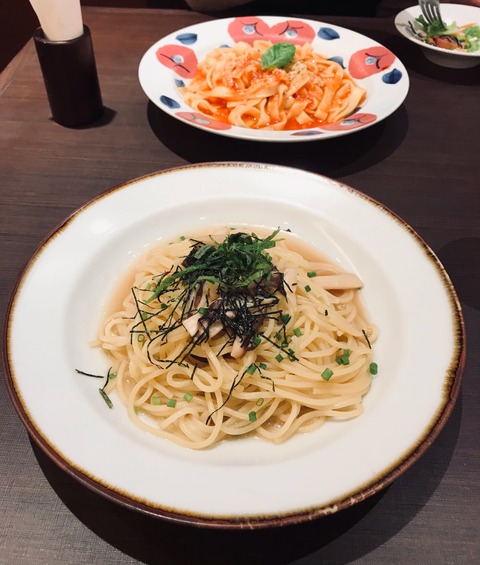 F9BBDB43-0166-48D3-9819-B9530D8296CB