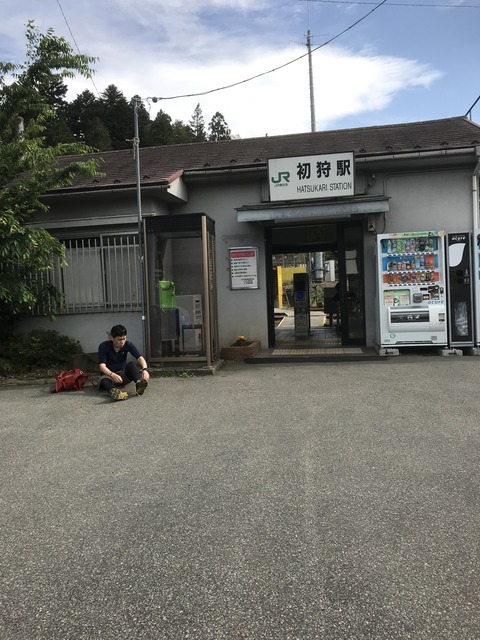 0BFAEC9B-7EBE-4785-A6F4-AE401A27B78D
