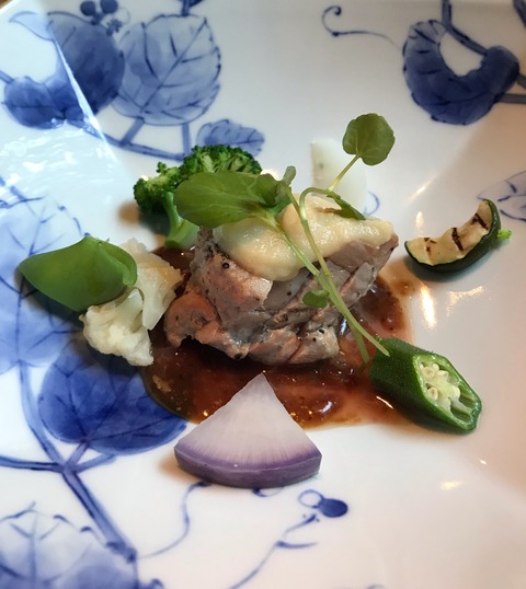 E8DCD50D-F59C-4ECE-829F-A9F45855B70B