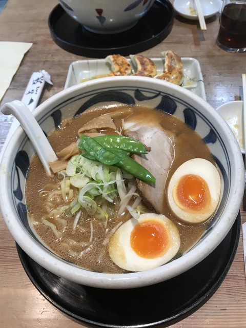 767EB99F-2A15-43F0-B36E-8F30D1ACF023