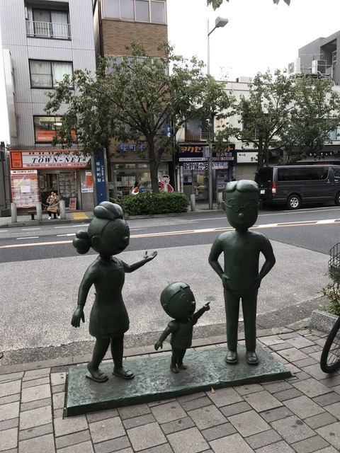 9C463AA8-DC12-42D1-BF27-09EAA231C93E