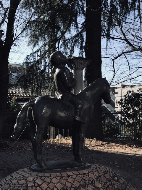 144B221F-D92A-4E51-81C2-1F2E51EE8539