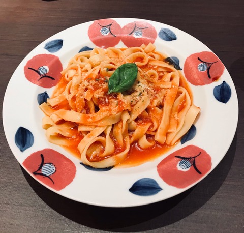 41EDC757-DDB8-4ADF-B785-76F618DBACDC