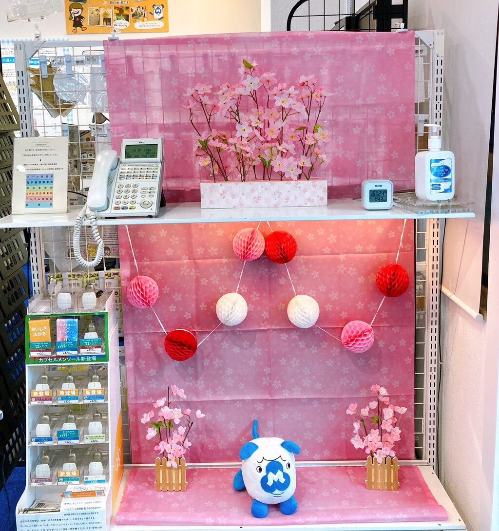 春装飾 ショールームが桜とハートでいっぱいになりました ワクワク販促探検ブログ
