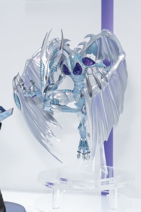 2d546053-s.jpg