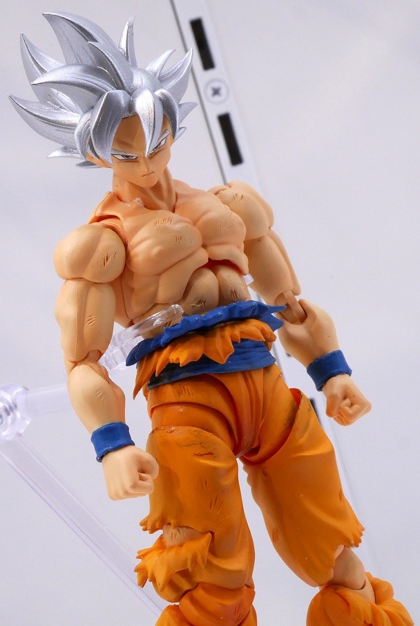 ドラゴンボール超 S.H.Figuarts 孫悟空 身勝手の極意-とよたろう ドラゴンボール超 S.H.Figuarts 孫悟空 身勝手の極意-とよたろう