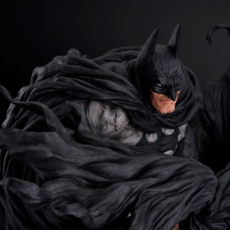ソフビナル『バットマン ハード・ブラックVer.』『ジョーカー ソフビナル『バットマン ハード・ブラックVer.』『ジョーカー