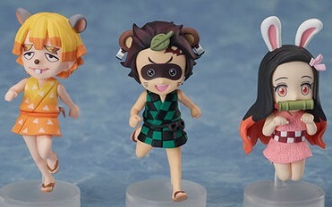 ボトムスス単品 鬼滅の刃 フィギュア18個 ぬいぐるみ22個 +α まとめ