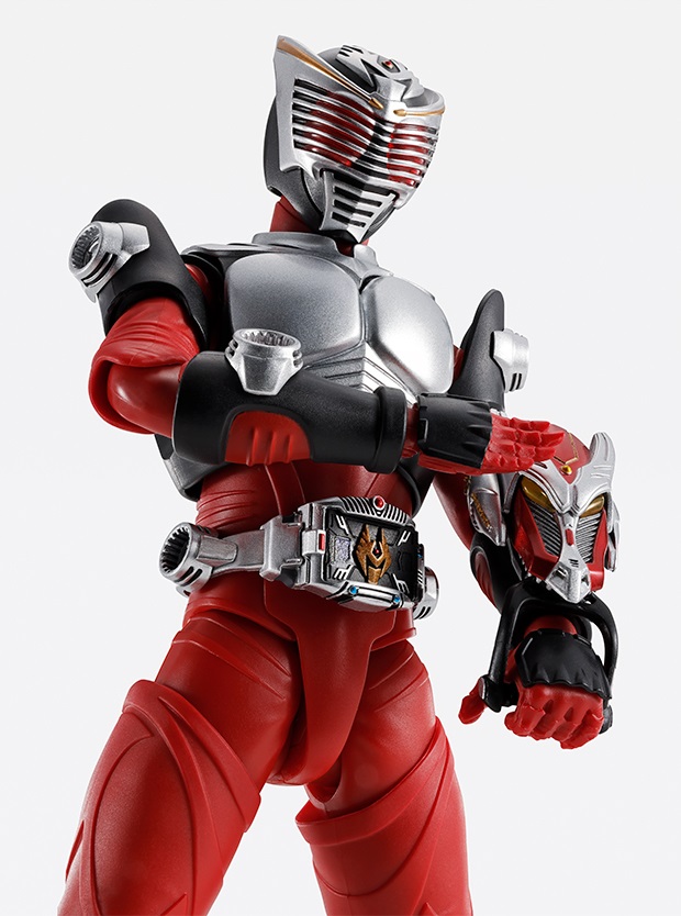 S.H.Figuarts(真骨彫製法) 仮面ライダー龍騎【商品仕様・画像