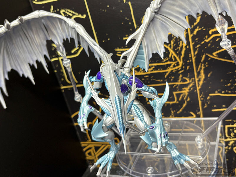 遊戯王5D's S.H.MonsterArts スターダスト・ドラゴン【商品仕様・画像