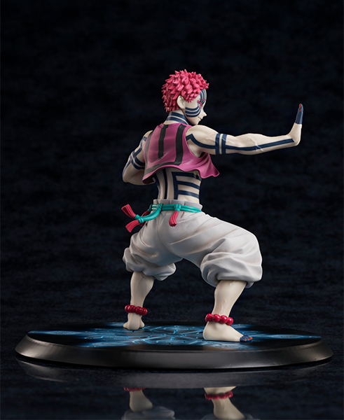 鬼滅の刃 猗窩座 破壊殺・羅針 1/8スケールフィギュア【商品画像