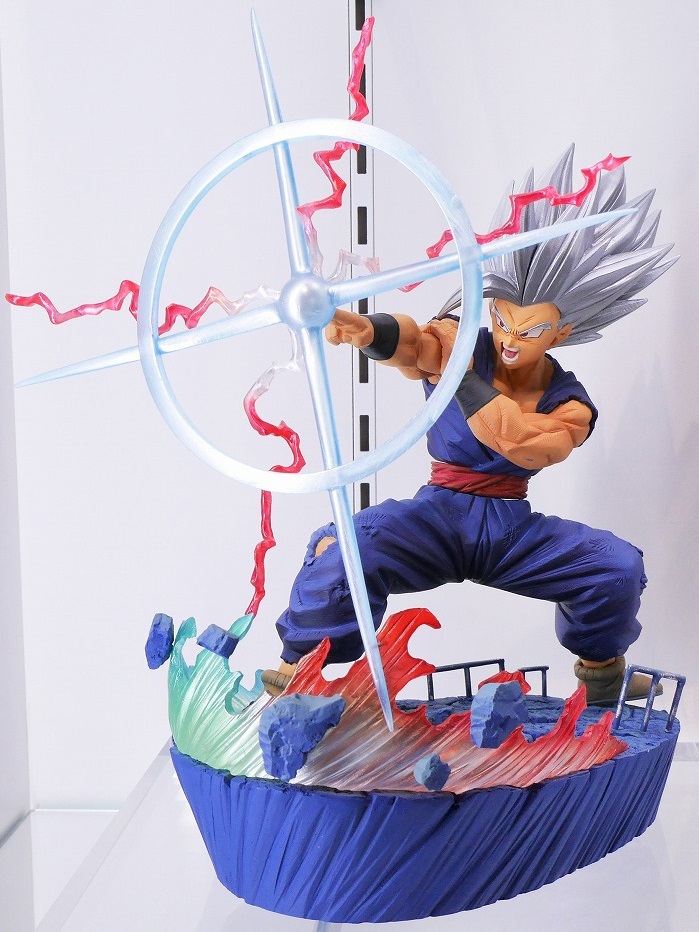 S.H.Figuarts メタルクウラ＆フィギュアーツZERO 孫悟飯ビースト 展示