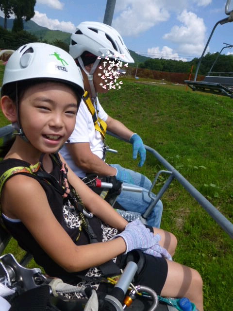 ひるがの高原 ジップライン ツリークライミングinひるがの高原スキー場 コキアパーク 夜の窓辺から Frauen Liebe Und Leben