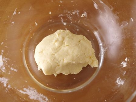 ホットケーキミックスで簡単デニッシュパンいちごとバナナ02