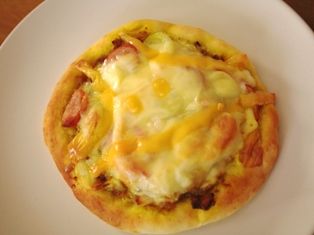 ハロっぽい手作りピザ
