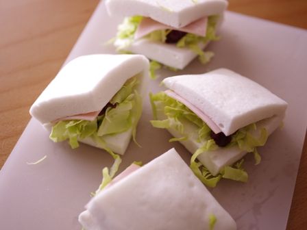 お弁当おかずはんぺんの梅ハムサンド01
