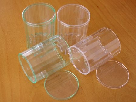 6月インライン容器と蓋クリアとグリーン