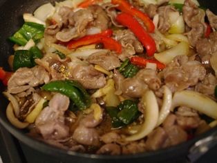 豚肉とピーマンのごはんがっつりチーズ炒め03