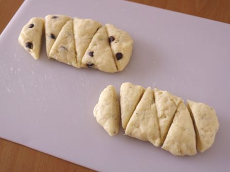 ホットケーキミックスで簡単カップスコーン04