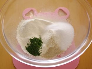 サーモンとパセリの簡単本格ケークサレ01