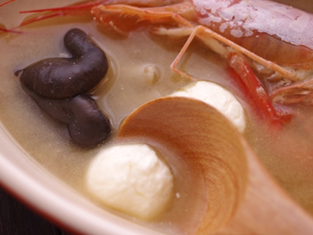 有頭えびとクリームチーズひらたけの味噌汁06