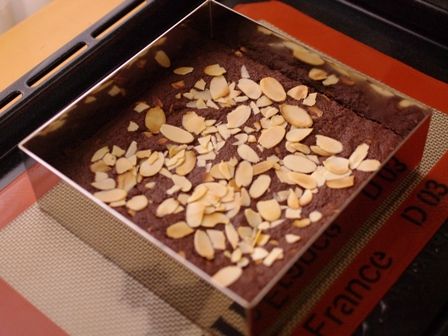フルブラでつくる、パリさくアーモンドのチョコレートブラウニー05