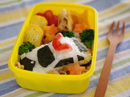 パトカーのおにぎり弁当01