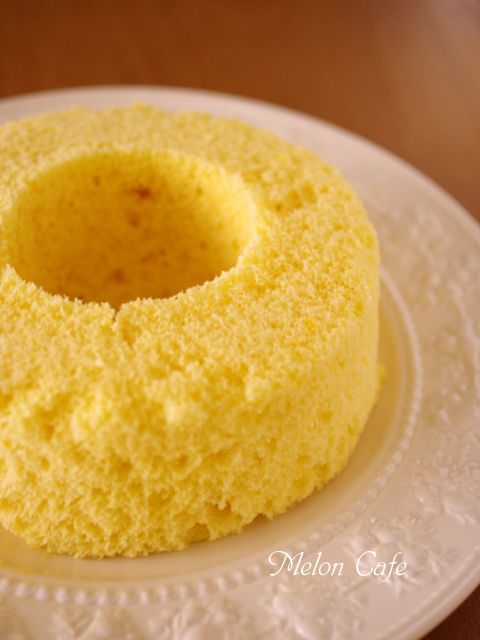 レンジで簡単ホットケーキミックスの優しいシフォンケーキ07