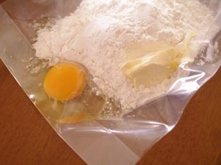 食パンとホットケーキミックスで簡単メロンパン01