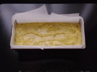 白桃と紅茶のパウンドケーキ05