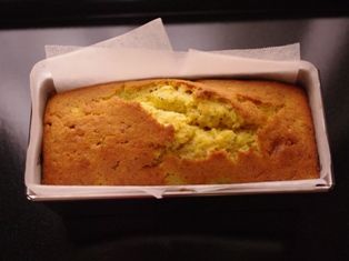 白桃と紅茶のパウンドケーキ06