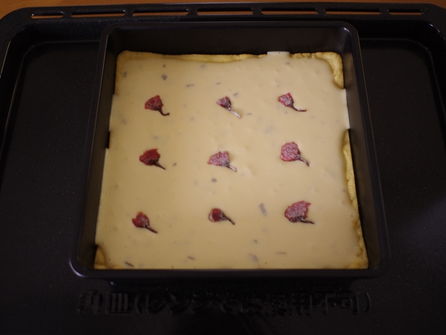 ホットケーキミックスで桜のチーズケーキ05