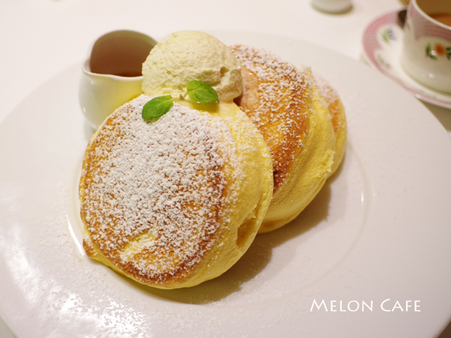 幸せのパンケーキ01