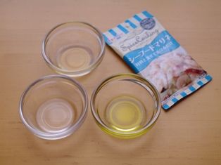 パンとサーモンの野菜たっぷりサラダ01