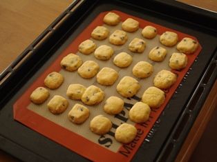 ホワイトデーやプレゼントにチョコチップの瓶詰めクッキー06