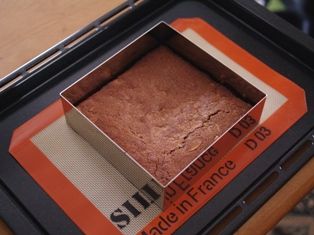 香ばしアーモンドのチョコレートブラウニー08
