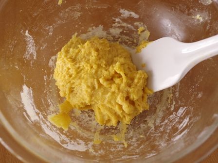 ホットケーキミックスで作るミニ菓子パン01