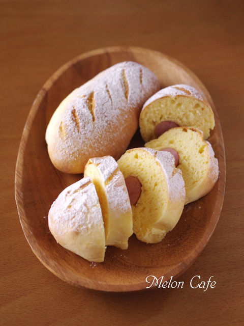 ホットケーキミックスで作るソーセージドッグパン