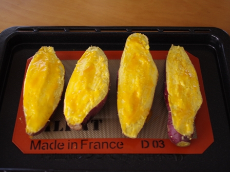 まるごと簡単スイートポテト 豪快に 材料と作り方はシンプルです めろんカフェ Powered By ライブドアブログ