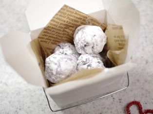 チョコと牛乳のみの超簡単トリュフ粉糖まぶし07