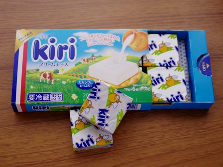 クリームチーズと味噌があう 有頭えびとヒラタケ 平茸 のお手軽味噌汁 キリを使った簡単レシピ めろんカフェ Powered By ライブドアブログ クリームチーズと味噌があう 有頭えびとヒラタケ 平茸 のお手軽味噌汁 キリを使った簡単レシピ めろんカフェ Powered By ライブドアブログ
