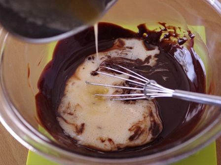 簡単手順で本格ガトーオショコラのクリスマスケーキ05